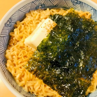 アレンジチキンラーメン●プチ豆腐＆味付け海苔プラス